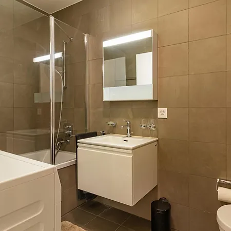 Luxury Parkside *